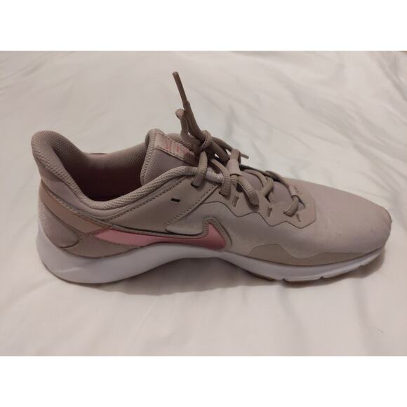 Nike Legend Essential 2 Women's Size 12 Athletic Shoes Gray Pink CQ9545-003 - Picture 3 of 9